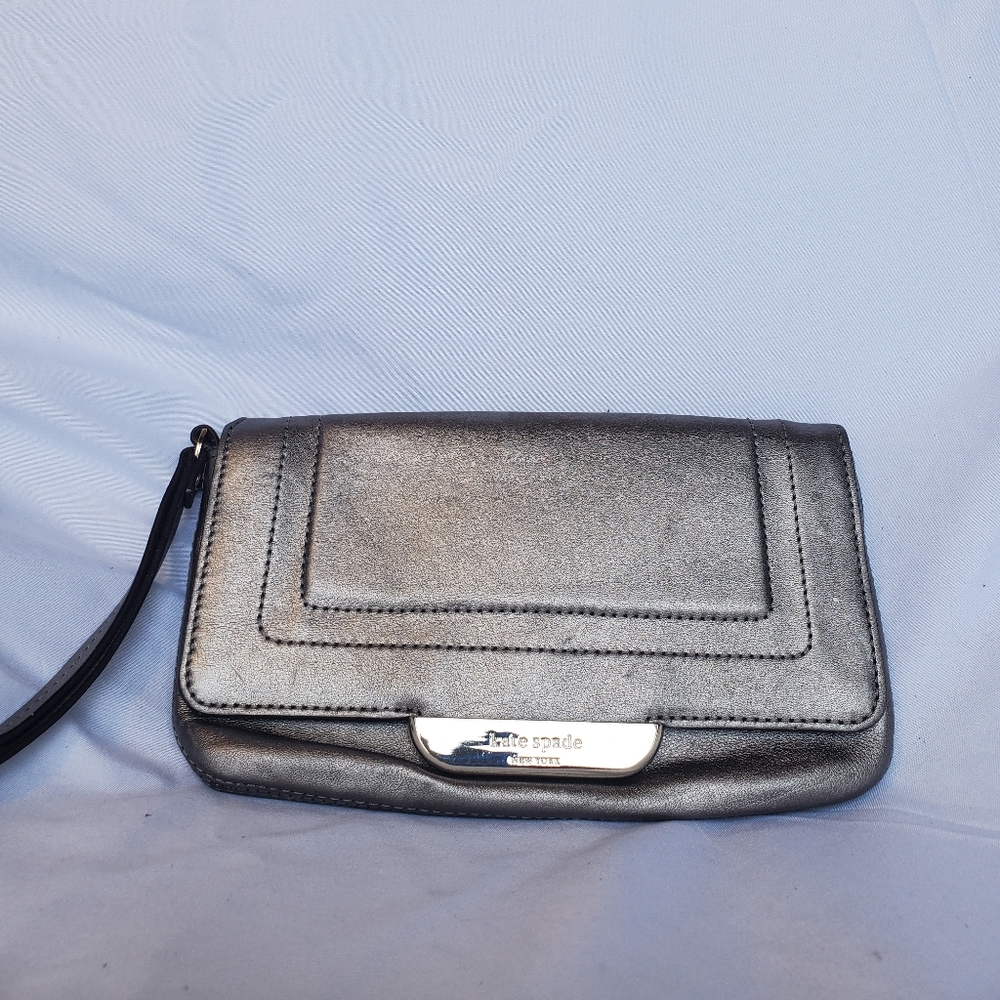 Kate Spade metallic wristlet